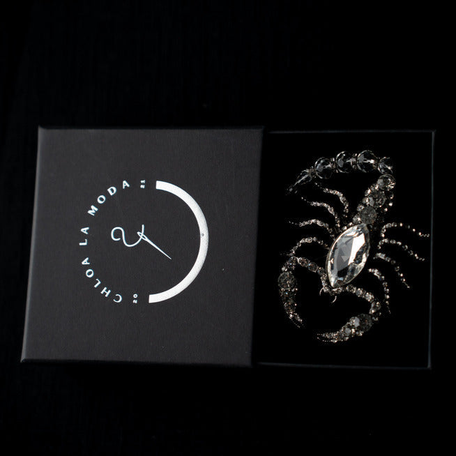 BROCHE SCORPION