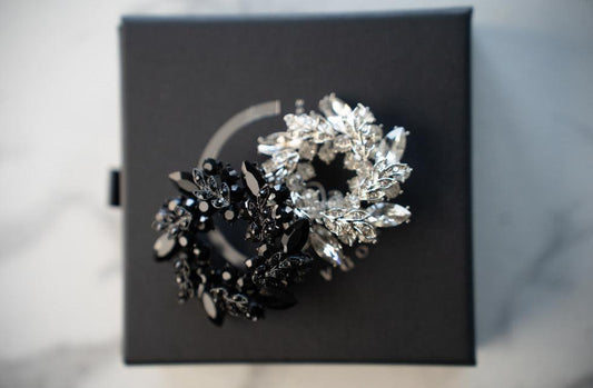 BROCHE COURONNE DE FLEURS